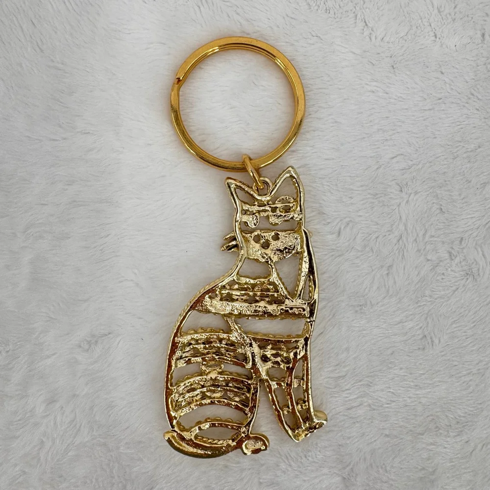 Cat Keyring Gold Tone Sitting Kitty Feline Novelty